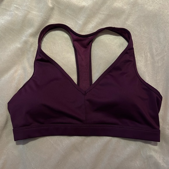VS sports bra - Picture 1 of 4